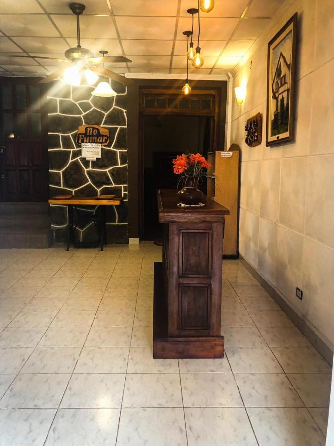 La Casona- Bv Hoteles Ла-Фальда Экстерьер фото